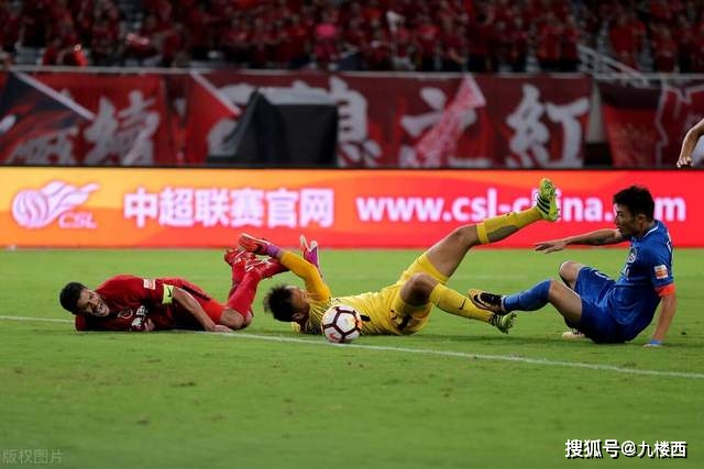 赛前雄心壮志，34分钟内被对手狠狠打击